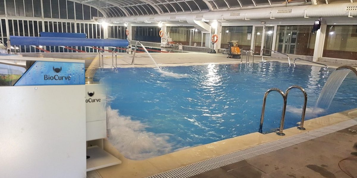 Piscina terapeútica y caldera biomasa