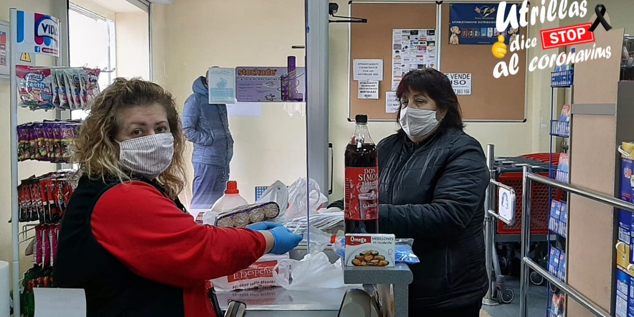 Entrega mascarillas en los comercios 1